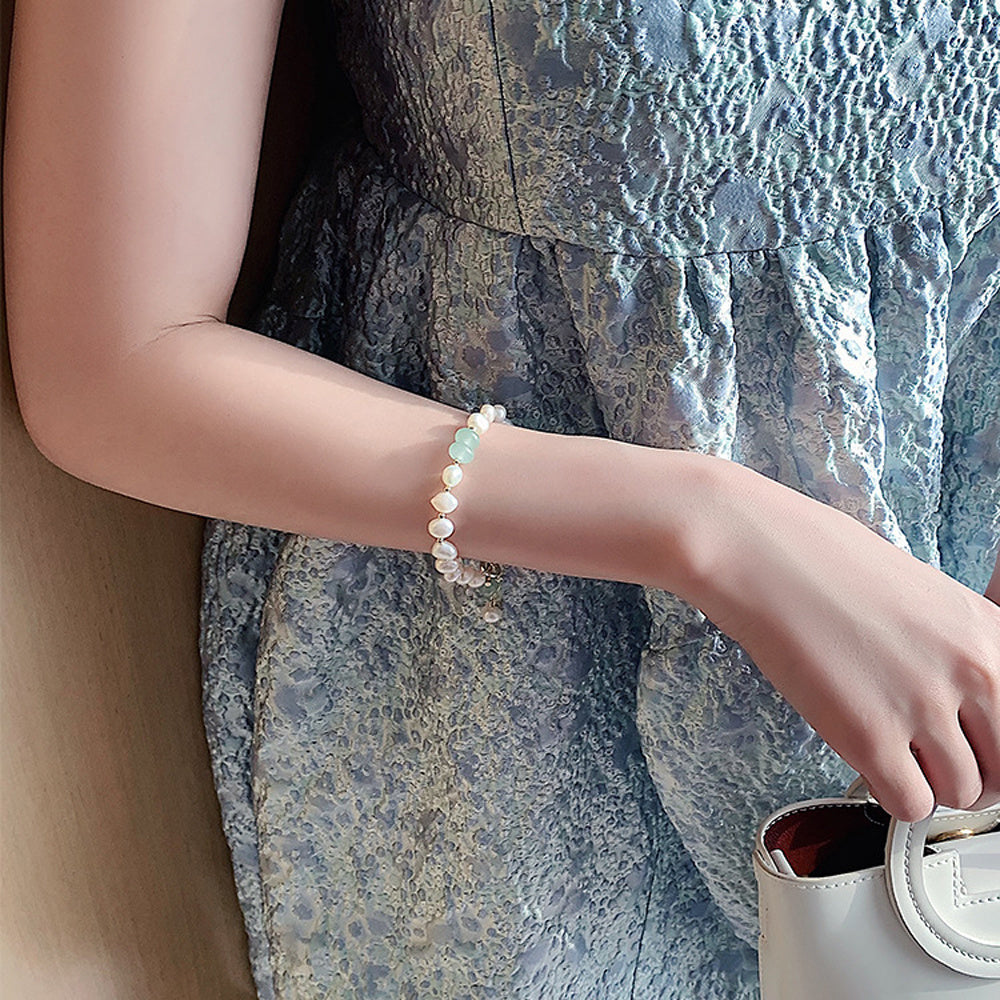 Ocean Whispers – Irregular Freshwater Pearl Adjustable Bracelet