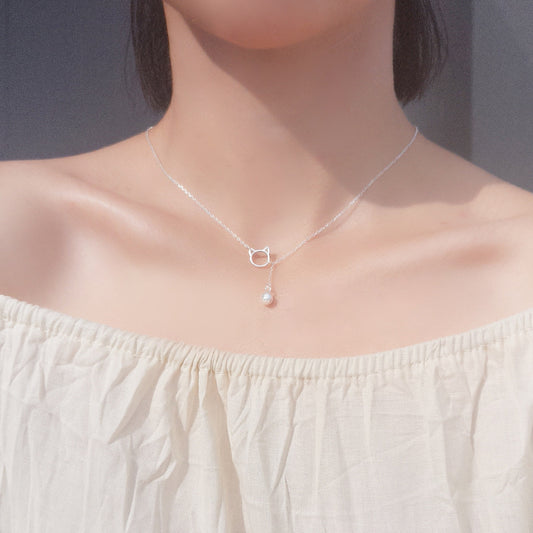 Light in Her Heart – S925 Sterling Silver Necklace with Dazzling Pendant