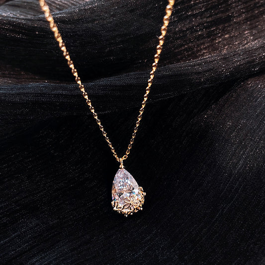 Pure Drop – Crystal Water-Drop Pendant Necklace