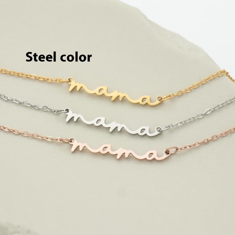 Mama’s Heart – Mini Clavicle Letter Necklace