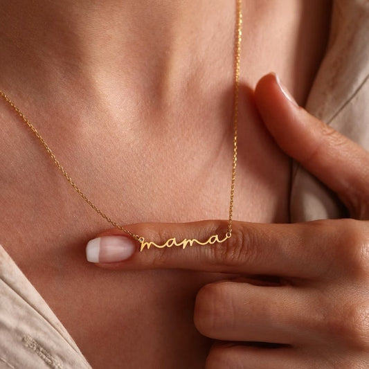 Mama’s Heart – Mini Clavicle Letter Necklace
