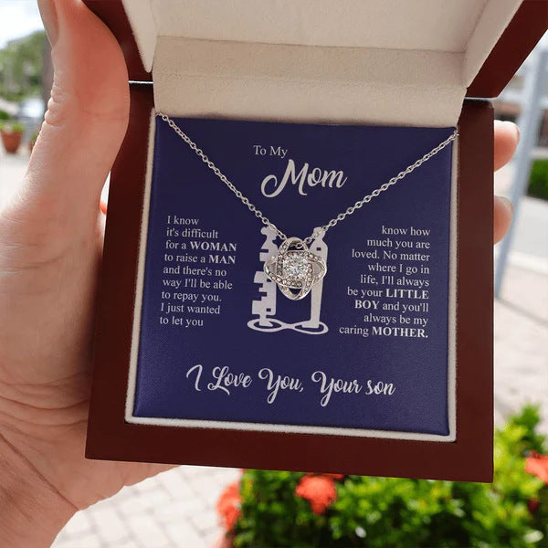 Blessed in Love – Four-Leaf Clover Pendant Necklace for her