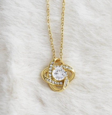 Timeless Sparkle — Micro-Set Round Cut Diamond Clavicle Chain – Elegant Minimalist Necklace