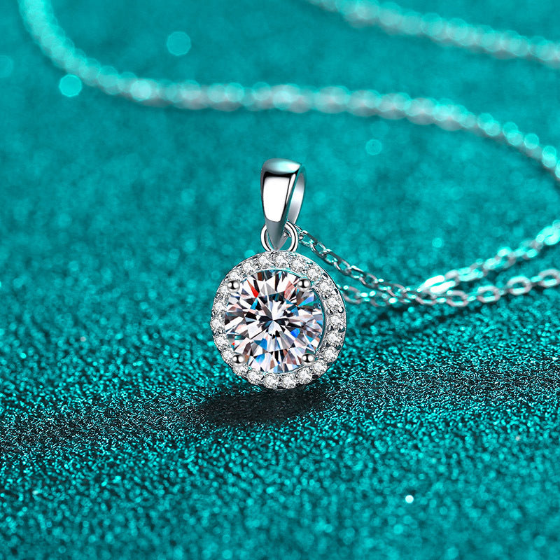 Heart of Brilliance – Women's Sterling Silver Necklace Round Bag 1 Carat Moissanite