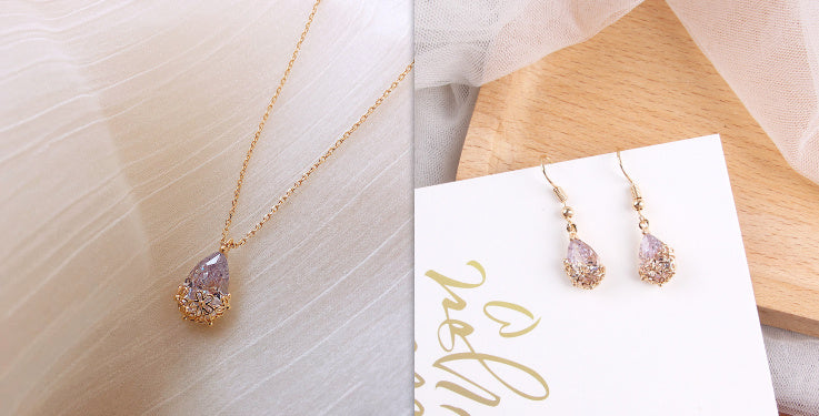 Pure Drop – Crystal Water-Drop Pendant Necklace