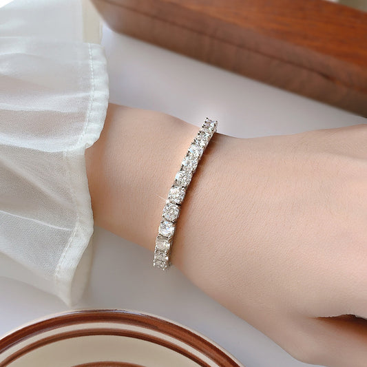 Grace in Every Spark – S925 Sterling Silver Moissanite Tennis Bracelet – Timeless Sparkle & Luxury