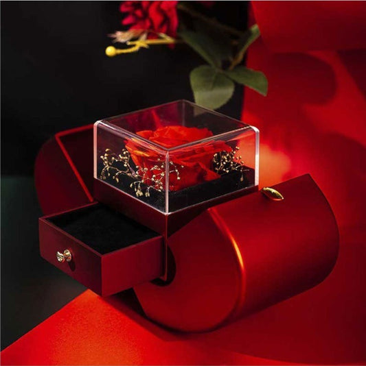 Eternal Apple – Preserved Rose & Jewelry Keepsake Box