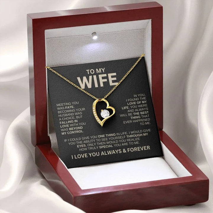 Radiant Heartbeat – Jeweled Hollow Heart Pendant, Love Necklace Special-interest Design